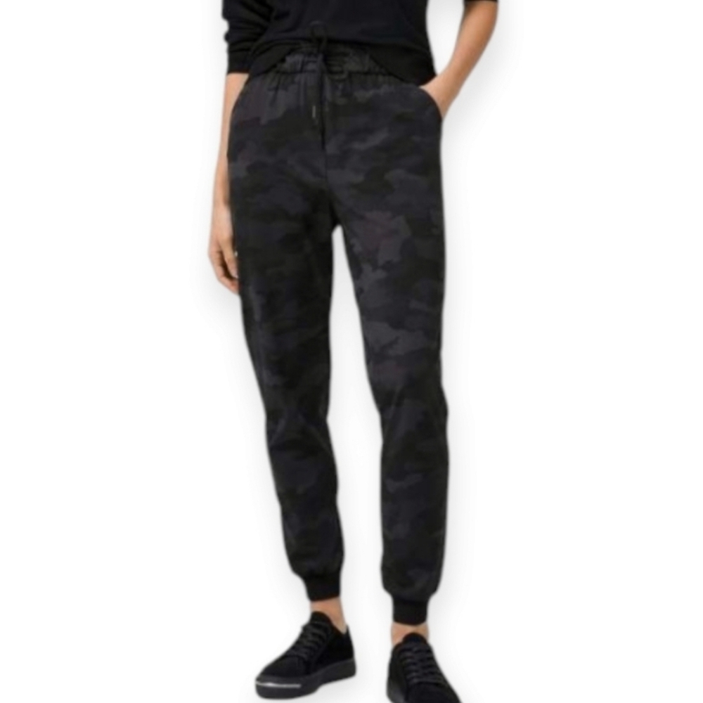 lululemon athletica Black Camo Joggers